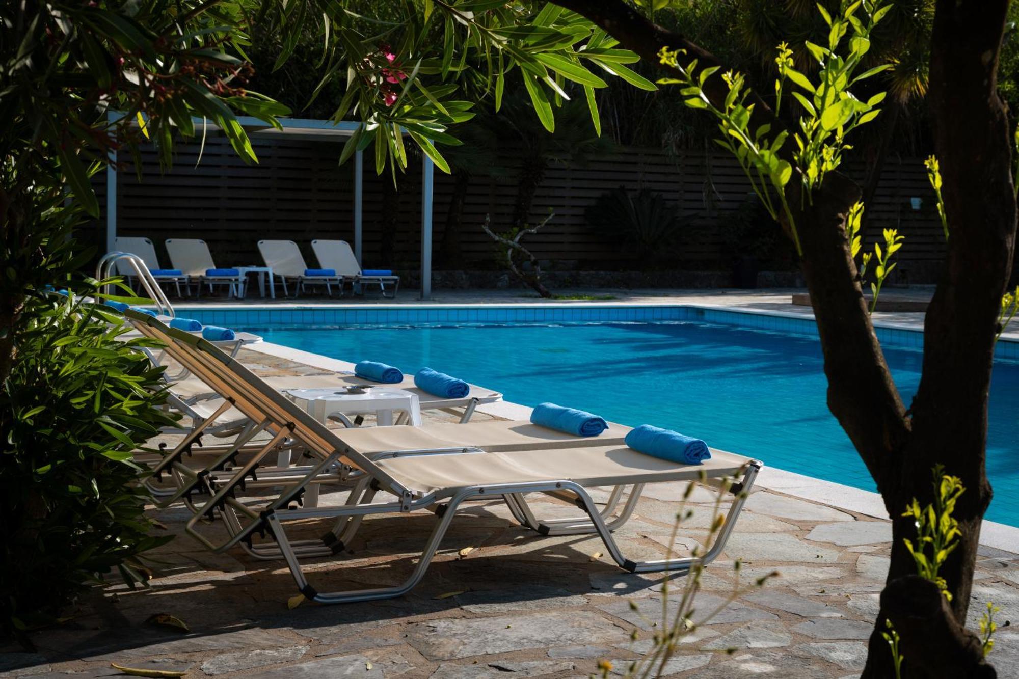Orange Grove Suites 贝尼蔡斯 外观 照片
